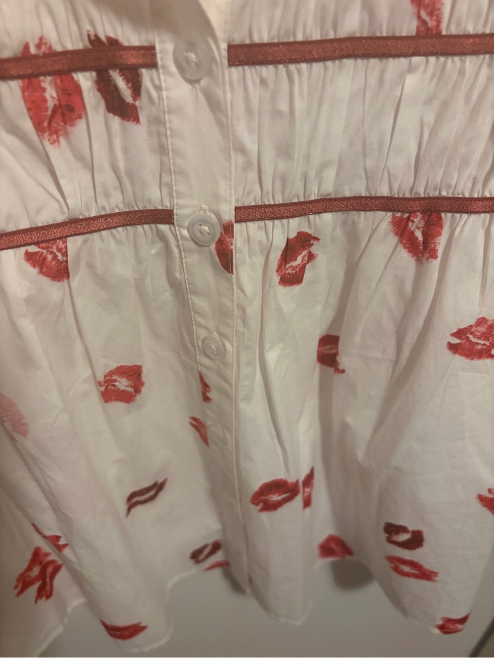 MAEVE White Button-Front Peasant Top with RED LIPS Print XL ANTHROPOLOGIE NWOT - Picture 7 of 8